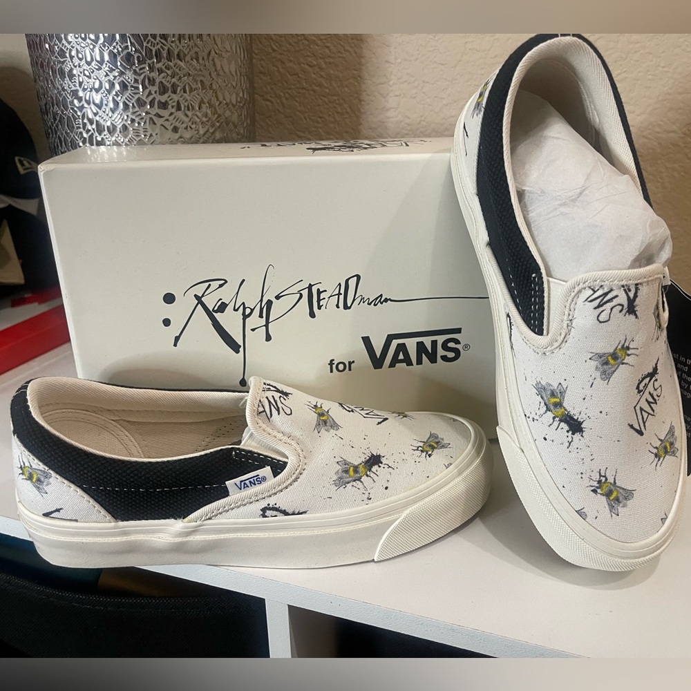 Vans Vault x Ralph Steadman Bee OG Slip-On LX Sneakers Black White VN0A3AV7VQR - Picture 9 of 11
